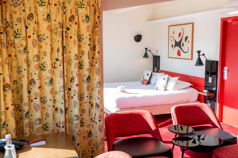 Sky Suite Prestige with Sea View image 3