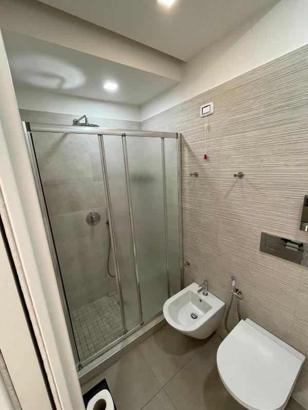 Double Room with Private Bathroom image 4