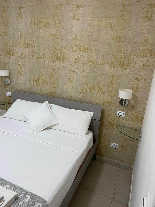 Double Room with Private Bathroom image 2
