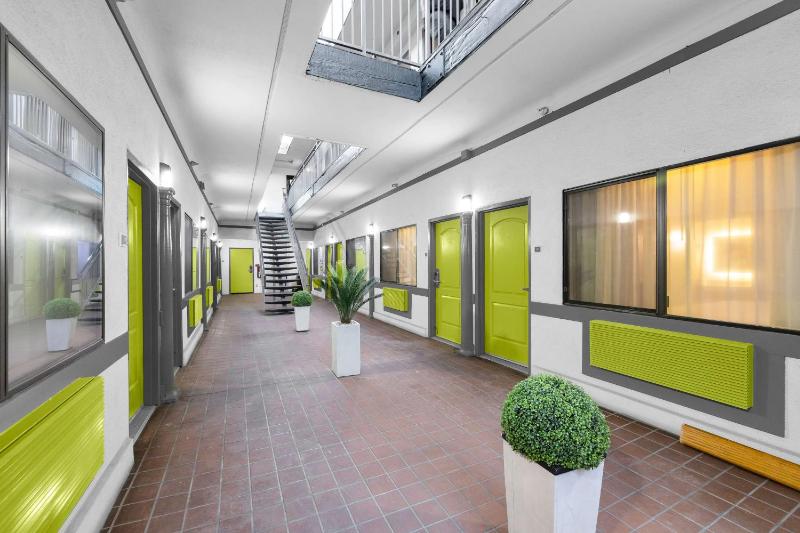 SureStay by Best Western San Francisco Marina District - image 6