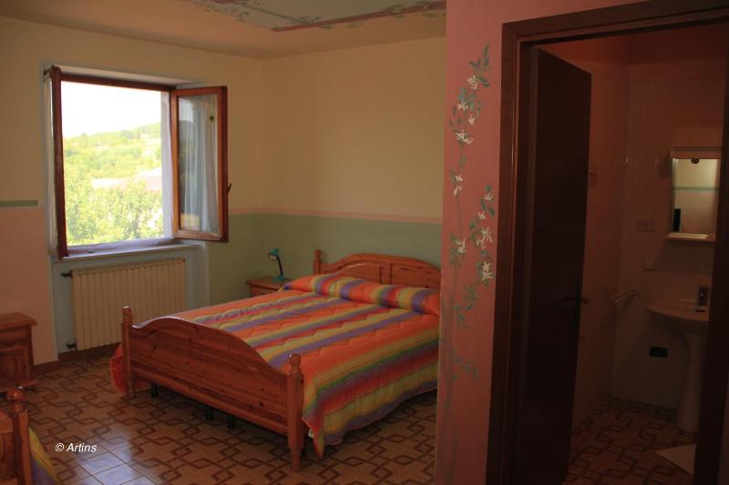 Triple Room with Mountain View image 2