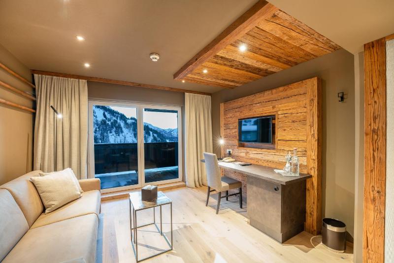 Junior Suite image 3