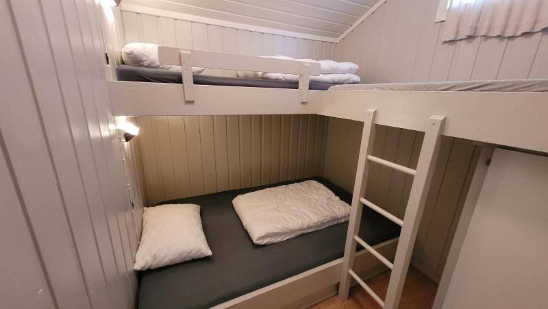 Economy Two-Bedroom Cottage image 4