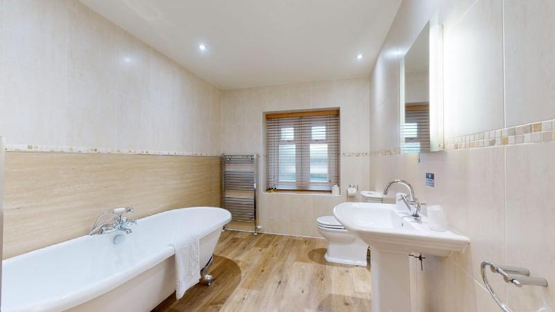 Suite image 4