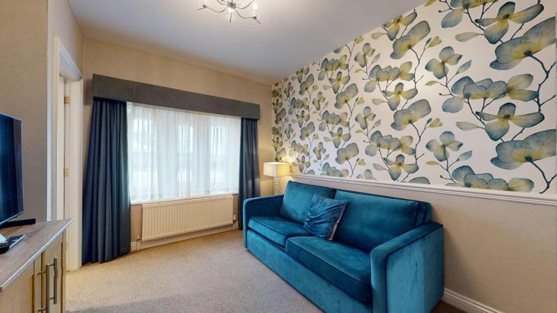 Suite image 3