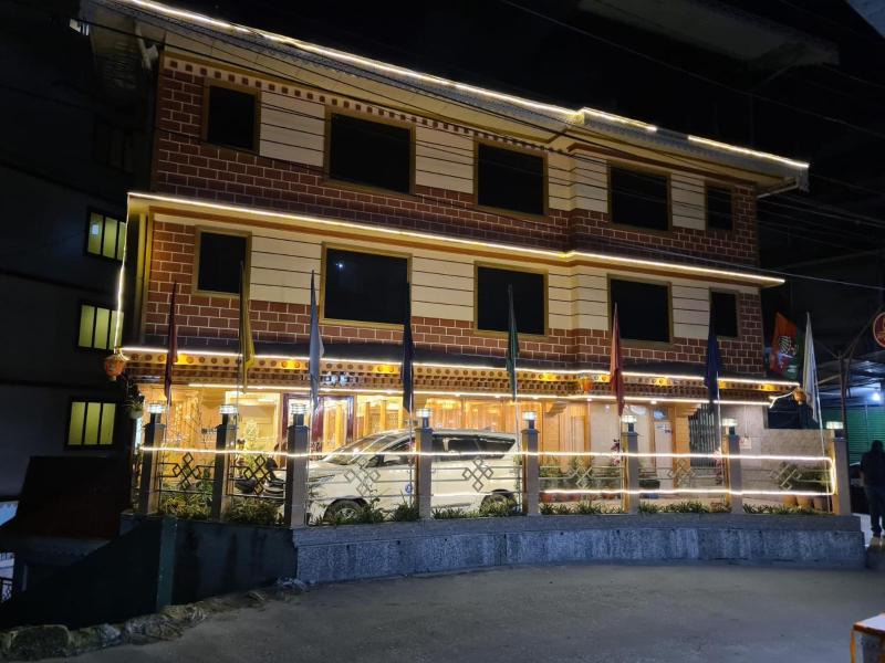Hotel Zingkham Residency - image 18
