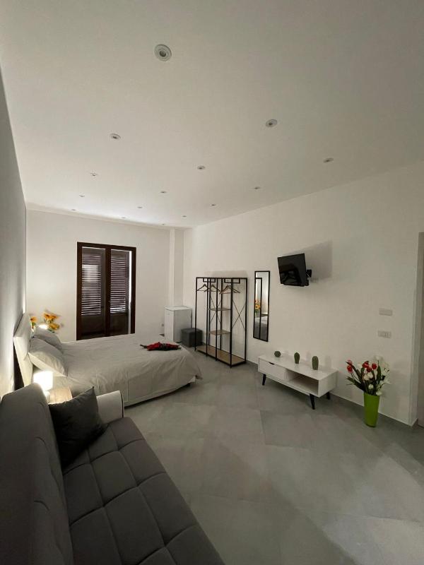 Baron’s Suites - image 47