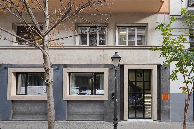 Numa Madrid Goya - image 15