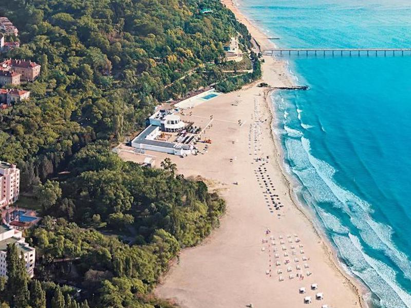 Tia Maria is situated in the southern part of the Sunny Beach Resort - image 33