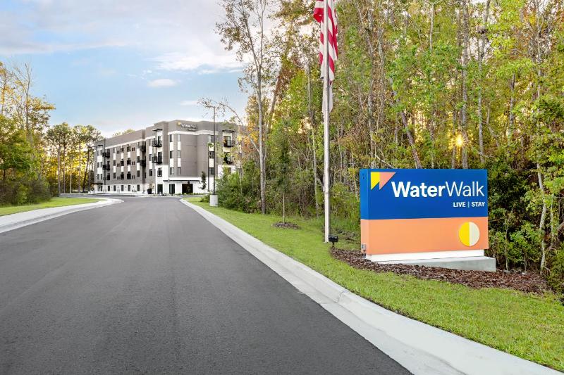 WaterWalk Extended Stay by Wyndham Jacksonville Deerwood Pk - image 32