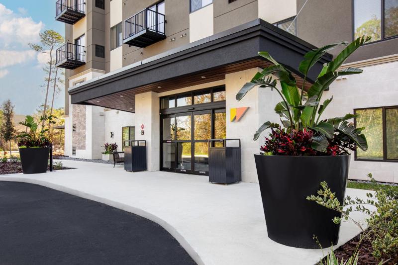 WaterWalk Extended Stay by Wyndham Jacksonville Deerwood Pk - image 22