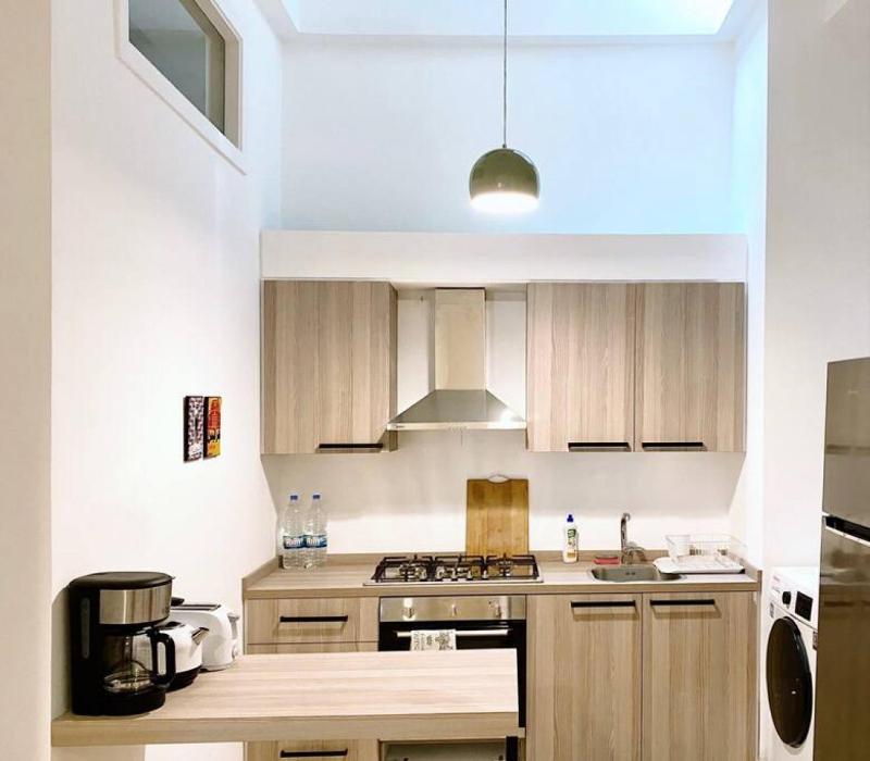 Garden View Apt 4BR Beirut - image 2