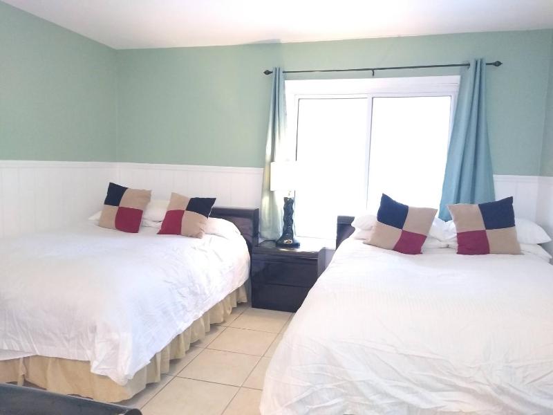 Two-Bedroom Apartment with Garden View image 3