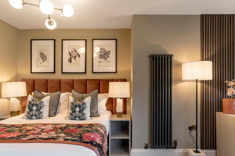 Superior Double Room image 2