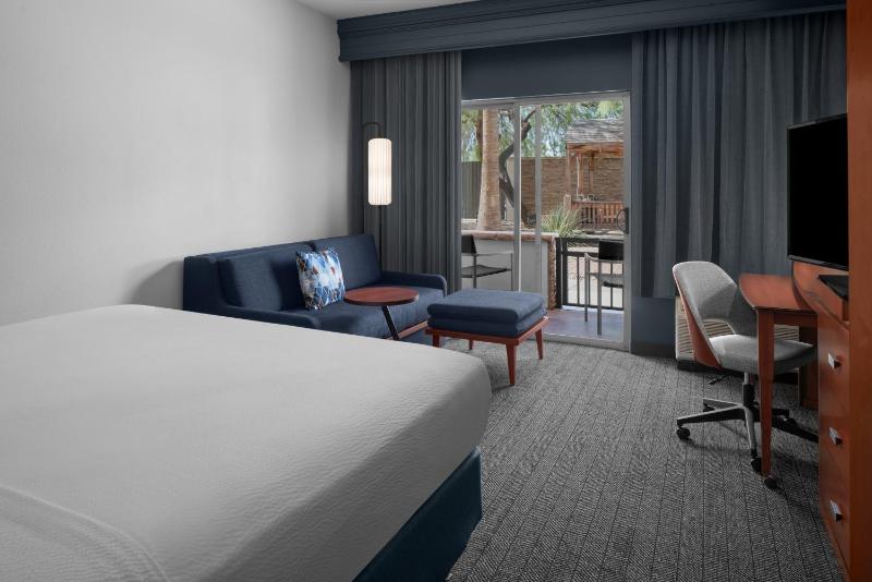 Courtyard by Marriott Phoenix West/Avondale - image 37