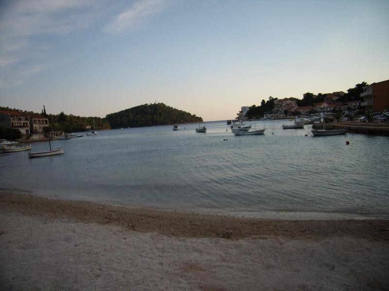 Studio with Sea View image 2