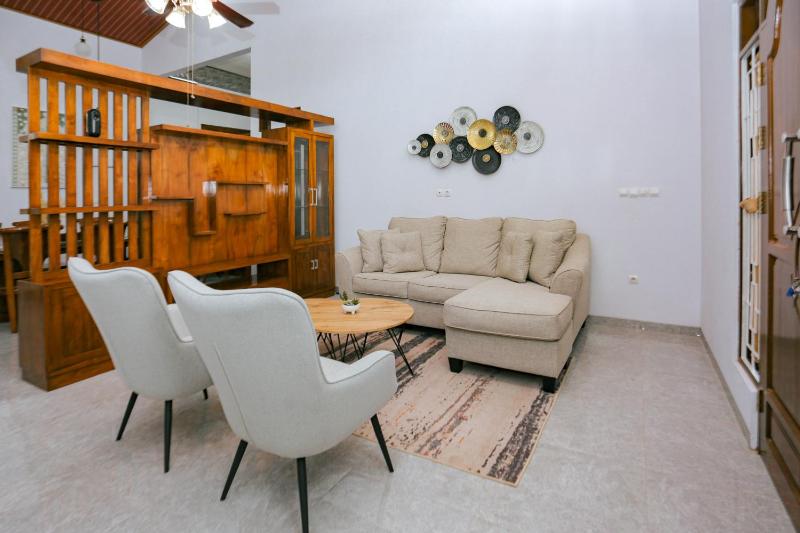 Aliem Homestay Jogja - image 12