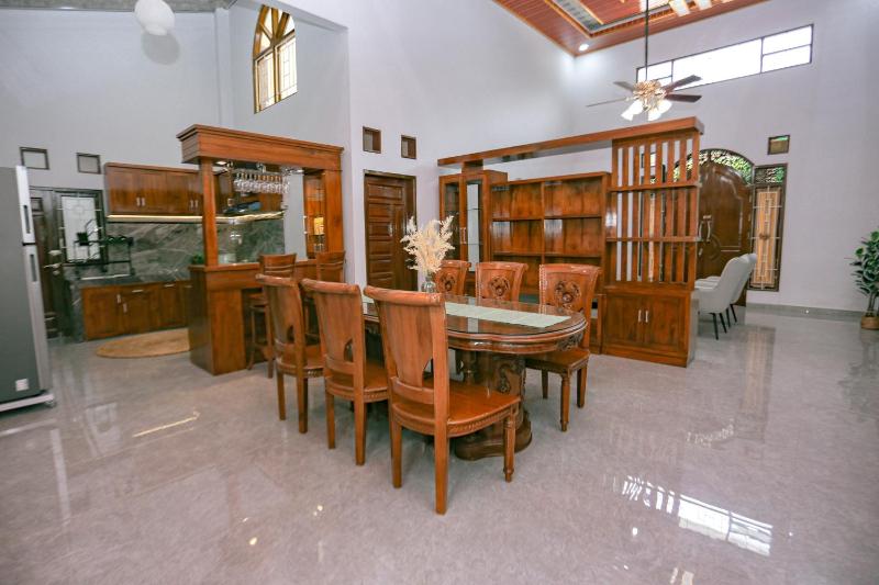Aliem Homestay Jogja - image 16