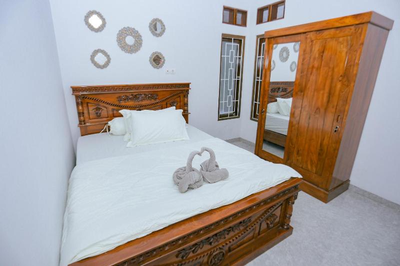 Aliem Homestay Jogja - image 11