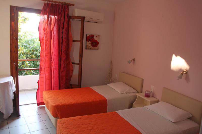 Vaya Zorba Studios - image 42