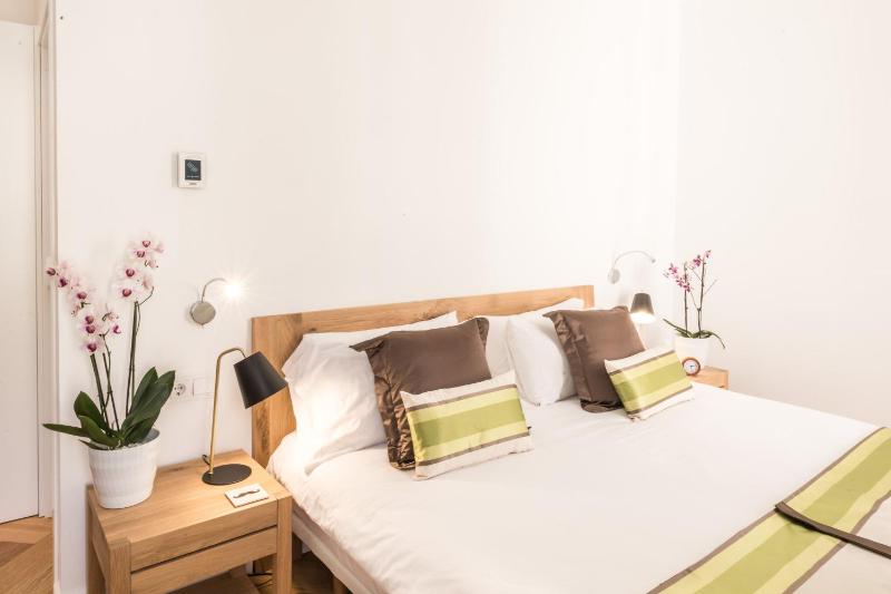 Suite - Frare image 2