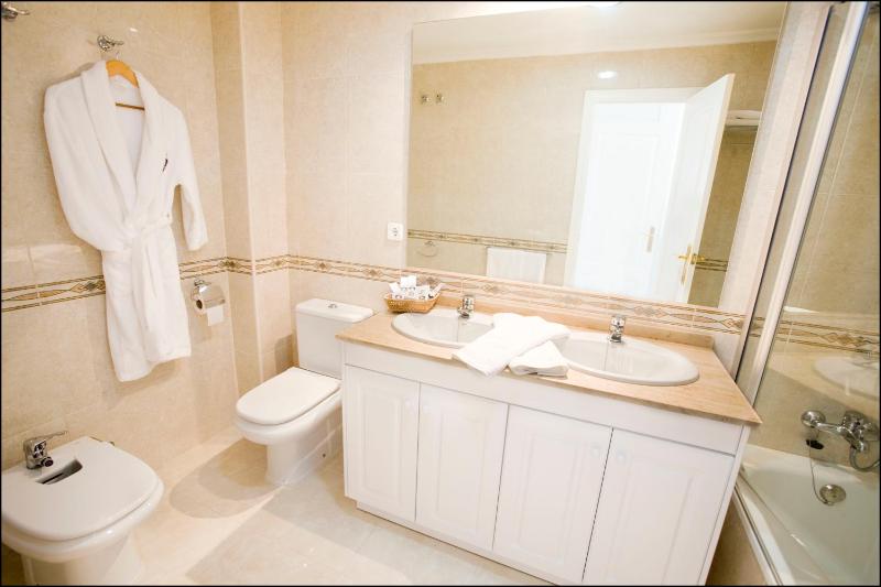 Apartamentos Lomas De Campoamor - image 5