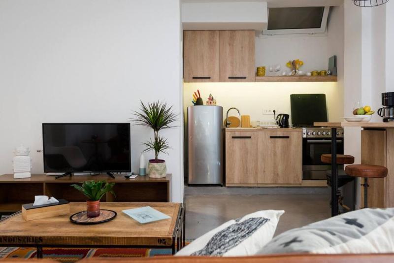 Design Studio in Mar Mkhayel - image 12