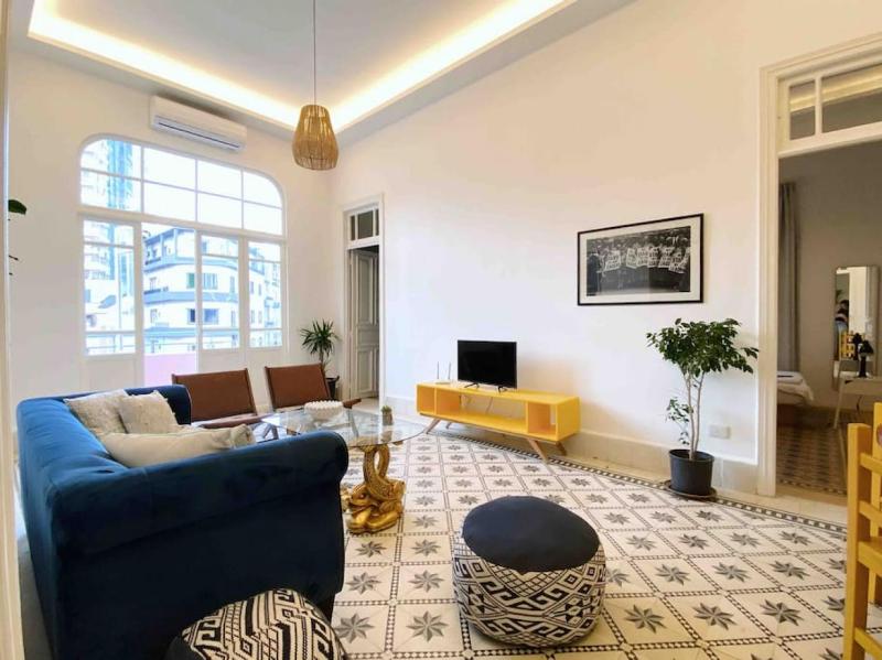 Nicely Tiled Apt Beirut 4BR - image 10