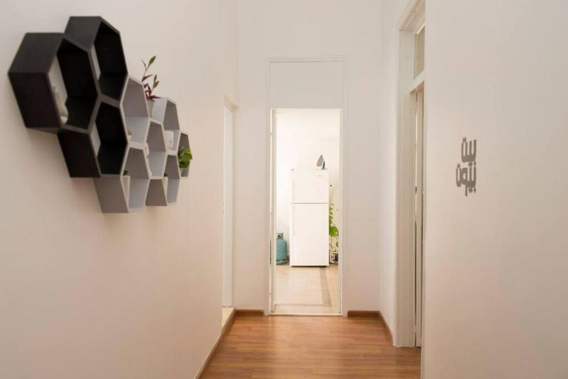 Spacious 2 Bedroom Apt In Mar Mikhael - image 9