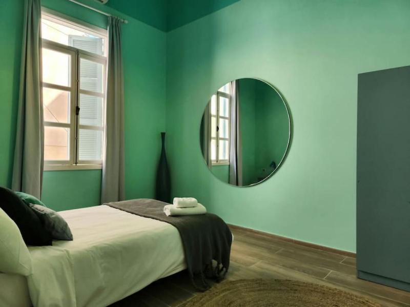 Spacious 2 Bedroom Apt In Mar Mikhael - image 3
