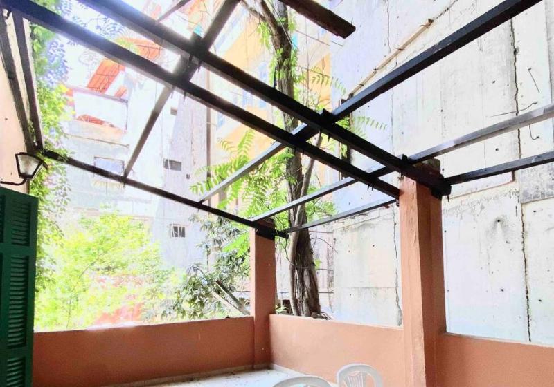 3BR on MM stairs with a quiet terrace - image 10