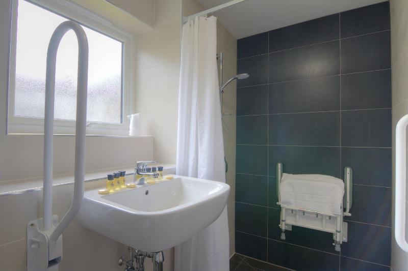 Apartment - Ground Floor image 4