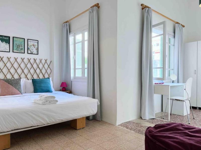 Bright Loft 4BR MarMikhael - image 7