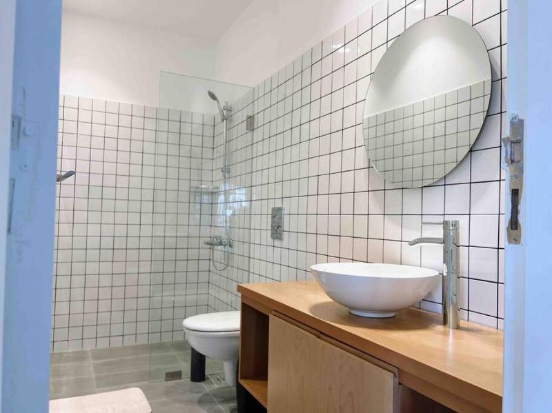 Bright Loft 4BR MarMikhael - image 13