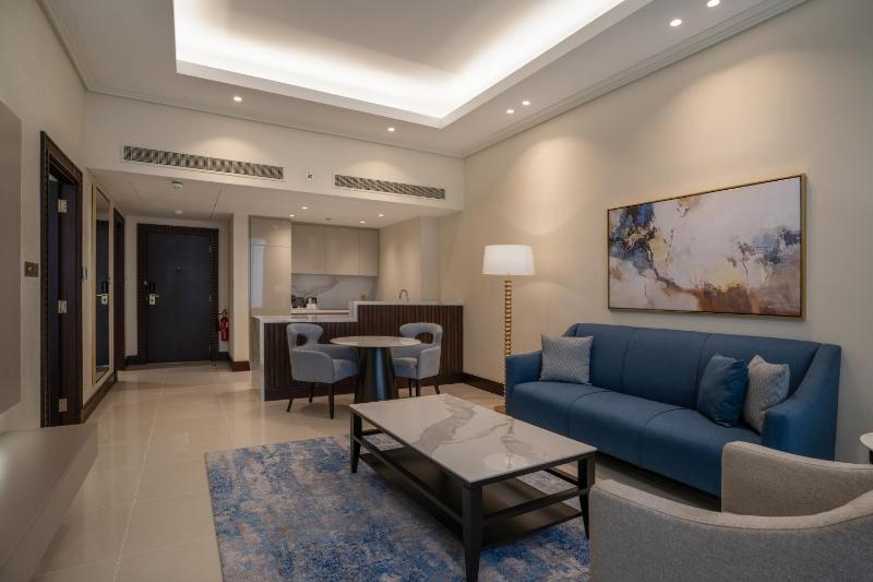 The Diplomat Radisson Blu Residence - image 10