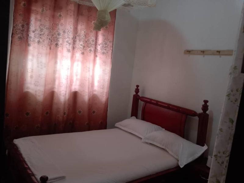 Kalifonia Guest House - image 8