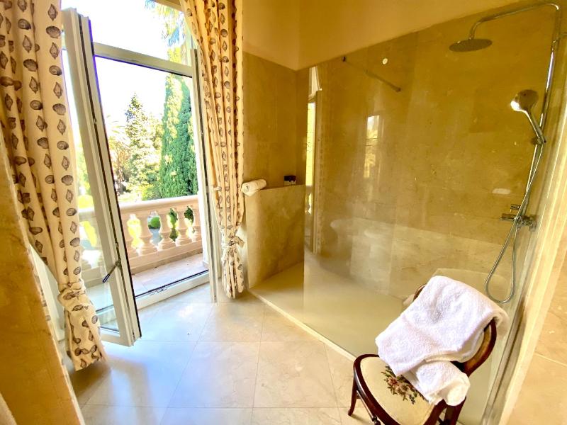 Superior Suite with Sea View image 1