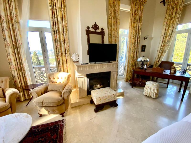 Superior Suite with Sea View image 4