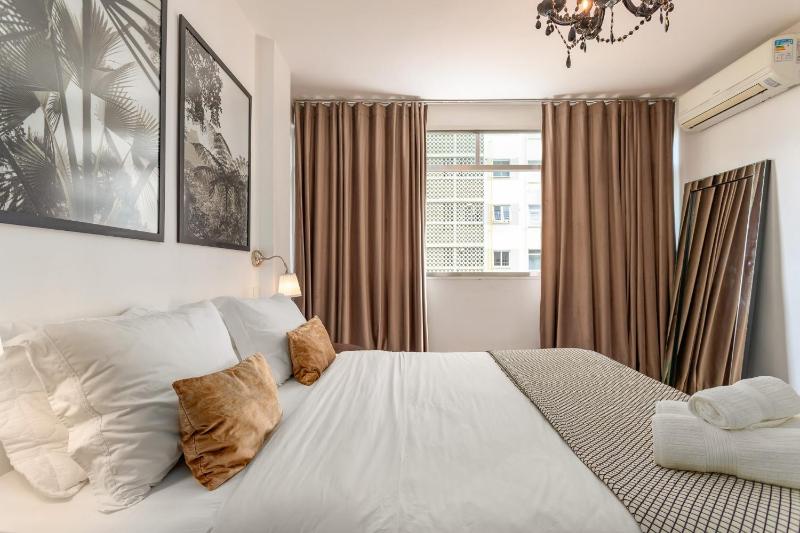Unhotel - Apartamento Design no Leblon Perto da Praia - image 12