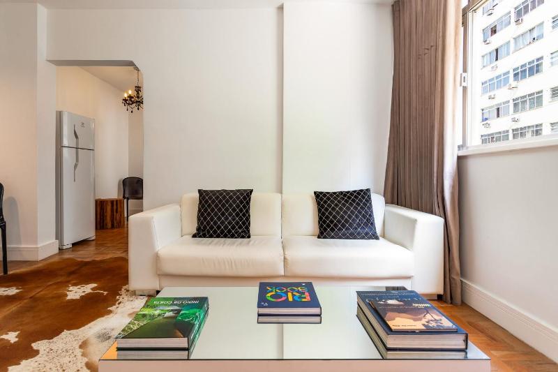 Unhotel - Apartamento Design no Leblon Perto da Praia - image 8