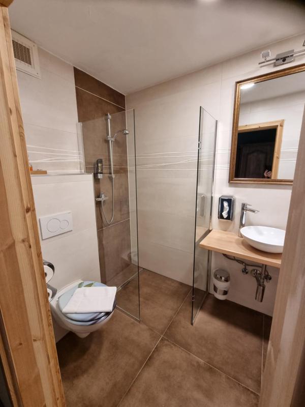 Classic Triple Room image 1