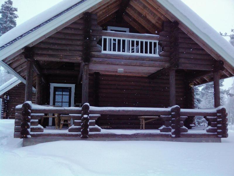 Two-Bedroom Chalet image 2