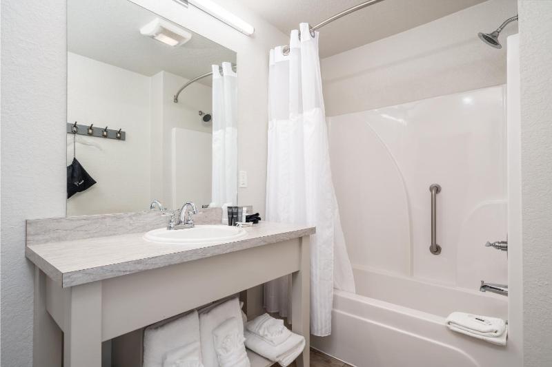 Superior Suite image 3