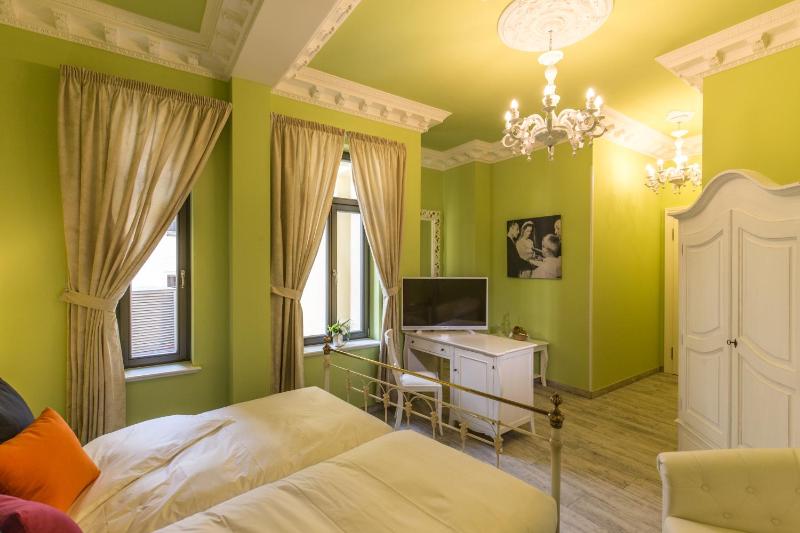 Double Room - Napoli image 4