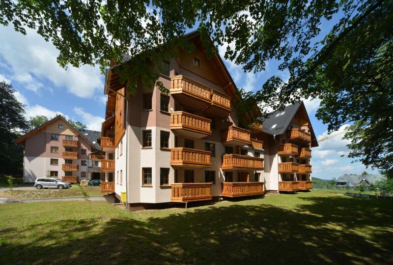 Eleganckie i Stylowe Apartamenty Sun Seasons 24 w Karpaczu z Parkingiem by Noclegi Renters - image 50