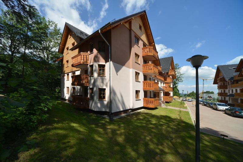 Eleganckie i Stylowe Apartamenty Sun Seasons 24 w Karpaczu z Parkingiem by Noclegi Renters - image 19