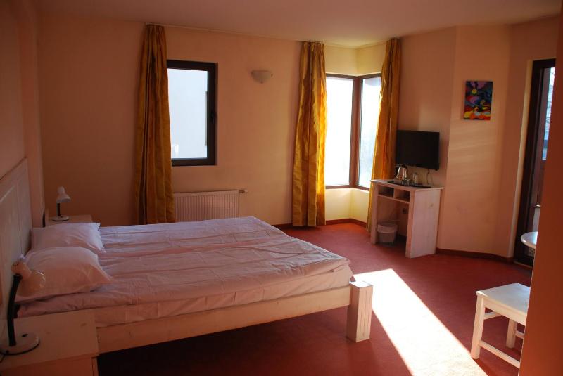 ANEX HOTEL - image 13
