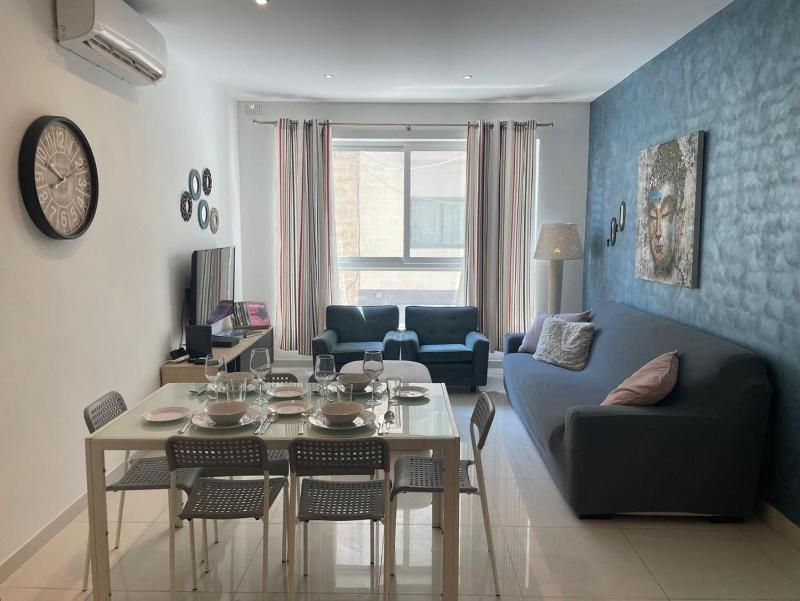 Kebu Rentals Images