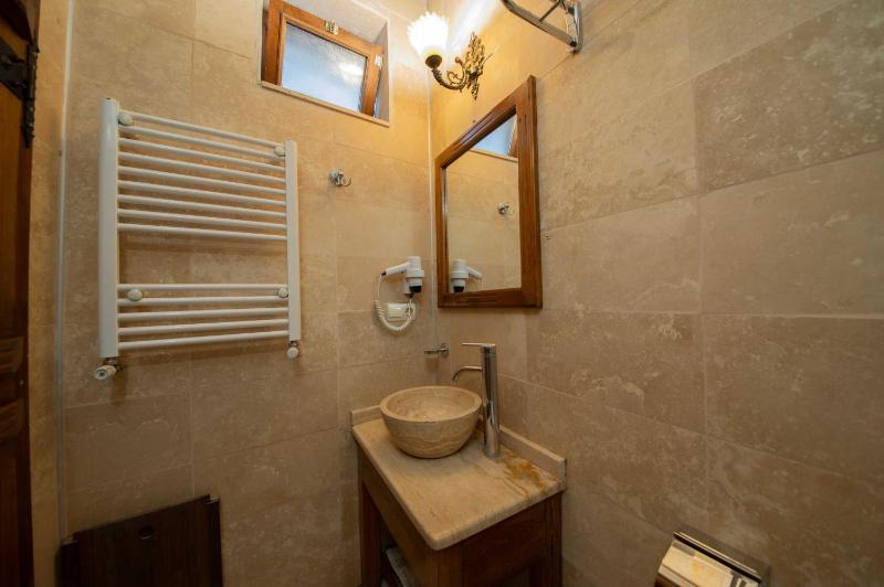 Superior Stone Double Room image 4
