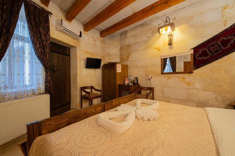 Superior Stone Double Room image 2